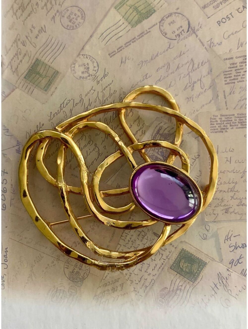Vintage Modernist Abstract Gold-Tone Purple Cabochon Brooch